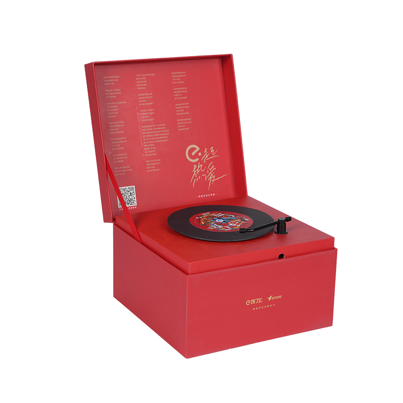 Kotak musik berputar berbentuk buku keras bertema liburan